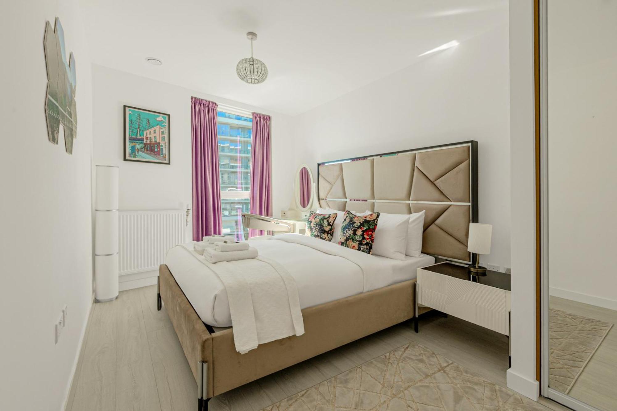 Cosy 2br Riverside In Greenwich With Balcony Appartement