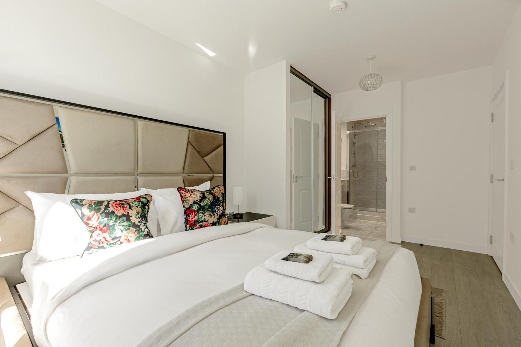Appartement Cosy 2br Riverside In Greenwich With Balcony